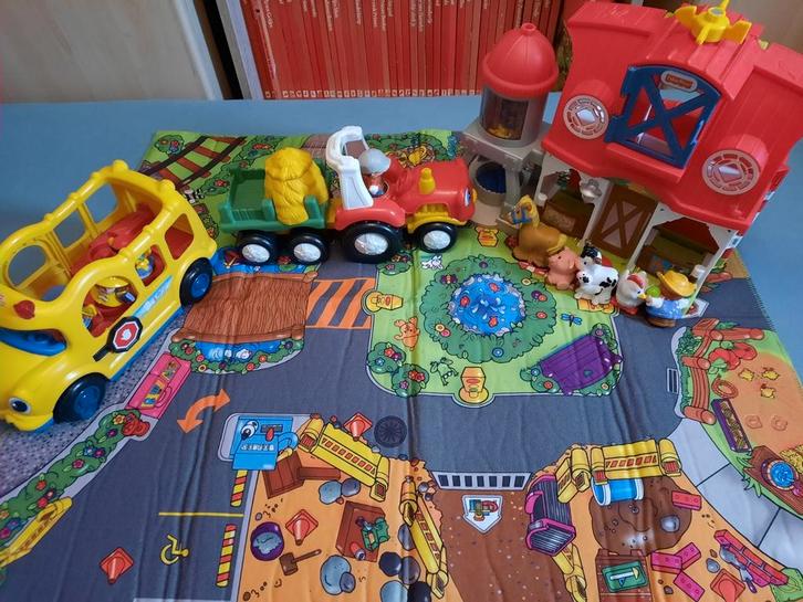 Boerderij, schoolbus, tractor en speelmat van Little People, Kinderen en Baby's, Speelgoed | Fisher-Price, Zo goed als nieuw, Ophalen