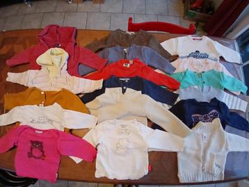 Lot de vêtements enfant 9-12 mois / 74 cm beschikbaar voor biedingen
