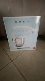 Smeg keukenrobot (rood, nooit gebruikt), Elektronische apparatuur, Keukenmixers, Ophalen, Zo goed als nieuw