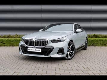 BMW i5 eDrive40 Berline  beschikbaar voor biedingen