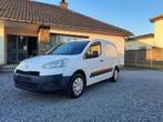 Peugeot Partner 1.6 HDI Comfort 3 zit, Auto's, Bestelwagens en Lichte vracht, Voorwielaandrijving, Euro 5, Stof, 4 cilinders