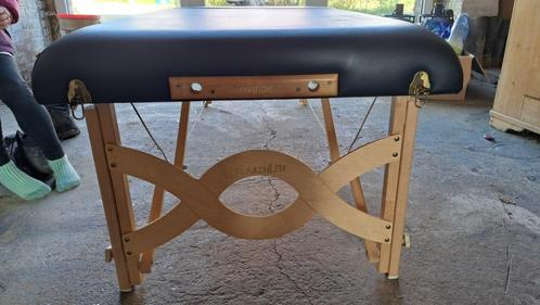Draagbare massage tafel, Sport en Fitness, Massageproducten, Zo goed als nieuw, Massagetafel, Ophalen
