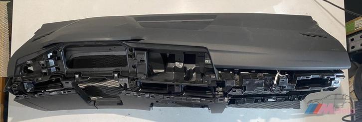 GOLF VIII DASHBOARD 5H1858295, Autos : Pièces & Accessoires, Tableau de bord & Interrupteurs, Volkswagen, Utilisé, Enlèvement ou Envoi