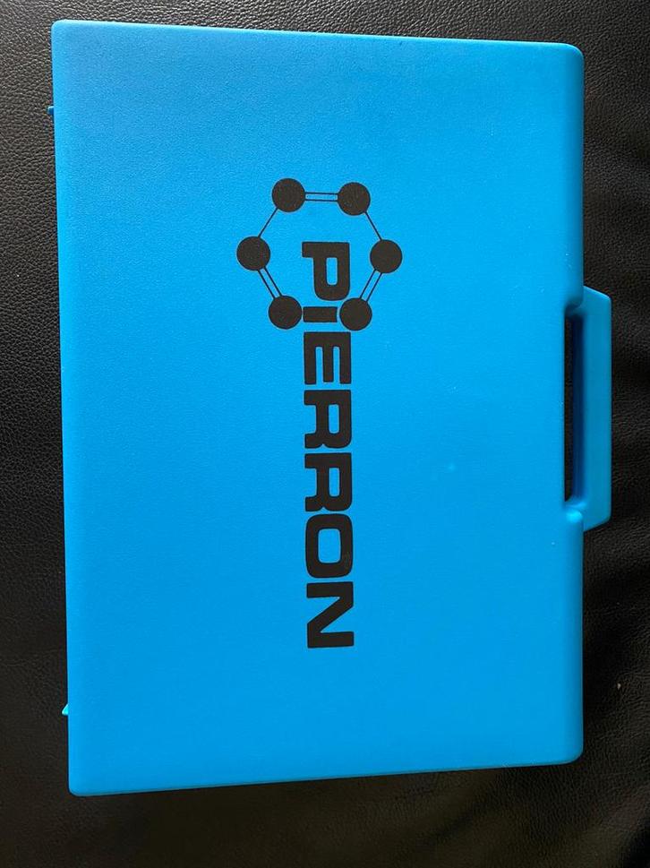 Pierron MT2709 mechanische kist jaren 70-80, Diversen, Schoolbenodigdheden, Zo goed als nieuw