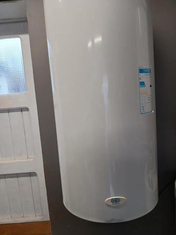 Chaudière 150 utilisée avec un nouveau groupe de sécurité., Bricolage & Construction, Enlèvement, Comme neuf, Boiler