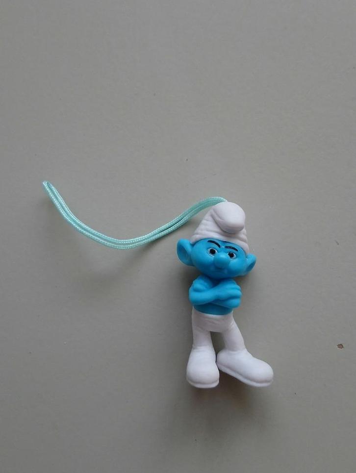 Schtroumpf Delhaize : Schtroumpf GROGNON Nr 16, Verzamelen, Smurfen, Zo goed als nieuw, Stripboek, Moppersmurf, Ophalen of Verzenden