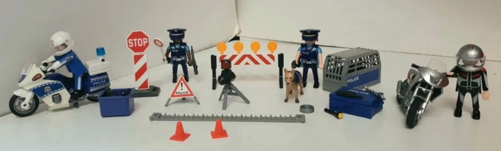 Playmobil Barrage de police avec un chien 