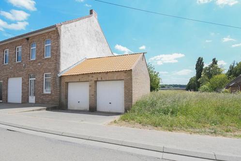 Garage à vendre à Pont-A-Celles, Immo, Garages en Parkeerplaatsen