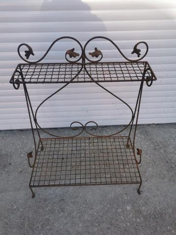 Art Deco decoratieve plantenrek beschikbaar voor biedingen