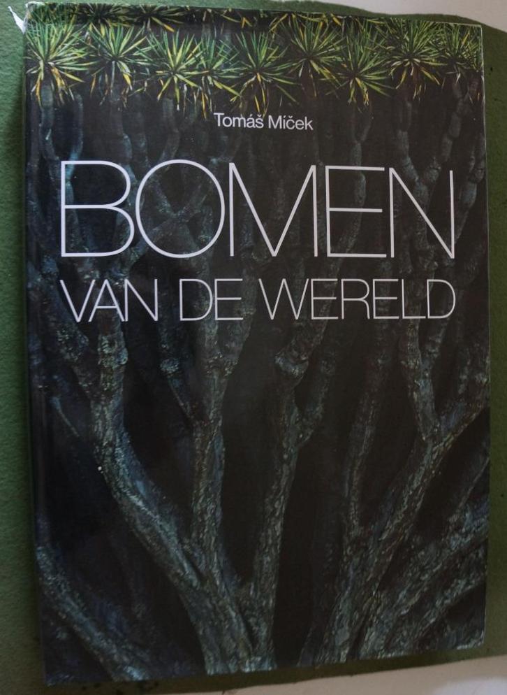Bomen van de wereld, Boeken, Natuur, Zo goed als nieuw, Ophalen of Verzenden