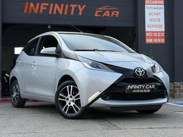 Toyota Aygo Aygo 1.0i VVT-i x-play and pack x-music beschikbaar voor biedingen