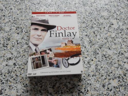 nr.1830) Dvd box : Doctor finley -Seizoen 3 -  drama, Cd's en Dvd's, Dvd's | Tv en Series, Drama, Vanaf 12 jaar, Ophalen of Verzenden