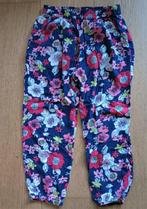pantalon à fleurs - taille 128 (8 ans), Kinderen en Baby's, Kinderkleding | Maat 128, Gebruikt, Broek, Ophalen