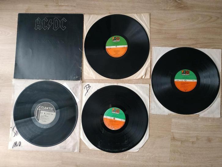 AC DC LOT DE VINYLES, CD & DVD, Vinyles | Rock, Envoi