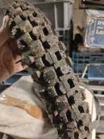 Pneus neuf  275-12 et 300-12, Enlèvement ou Envoi