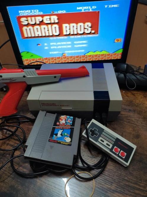 NES de 1985 vintage rétro gaming super mario bros  Nintendo, Games en Spelcomputers, Spelcomputers | Nintendo NES, Zo goed als nieuw