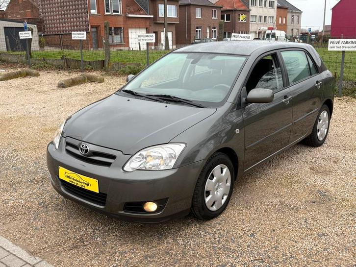 Toyota Corolla 1.4 benzine met 54.000km !!!, Auto's, Toyota, Bedrijf, Corolla, Airconditioning, Benzine, Euro 4, Berline, Handgeschakeld