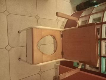 wc  stoel met Nostalgie beschikbaar voor biedingen