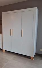 Witte 3 deurs kleerkast voor kinderkamer, Huis en Inrichting, Ophalen, Gebruikt