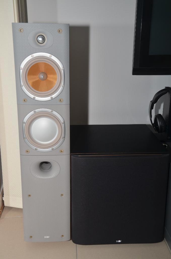 NIEUWE PRIJS  B&W 5.1set–600 Serie (S3)+ASW650B+CDM‑1 stands, Audio, Tv en Foto, Luidsprekerboxen, Gebruikt, Complete surroundset