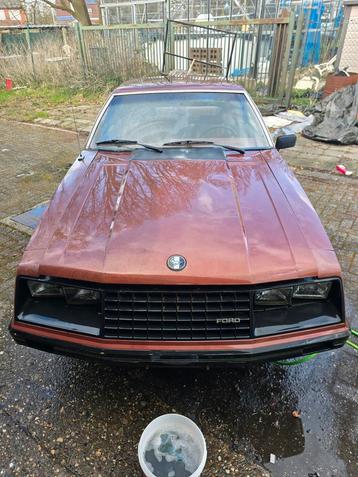 Ford foxbody mustang beschikbaar voor biedingen