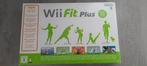 Wii fit, Games en Spelcomputers, Ophalen, Gebruikt, Met games