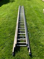 3 delige ladder, Ophalen, Zo goed als nieuw, Ladder