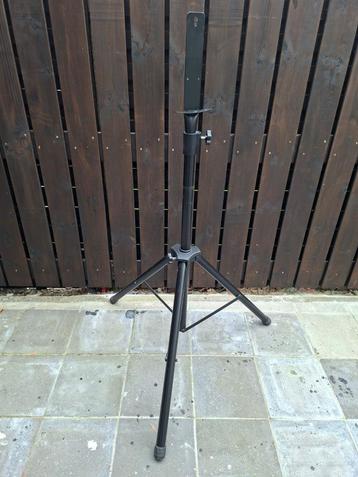 Dartsblok standaard heavy duty beschikbaar voor biedingen