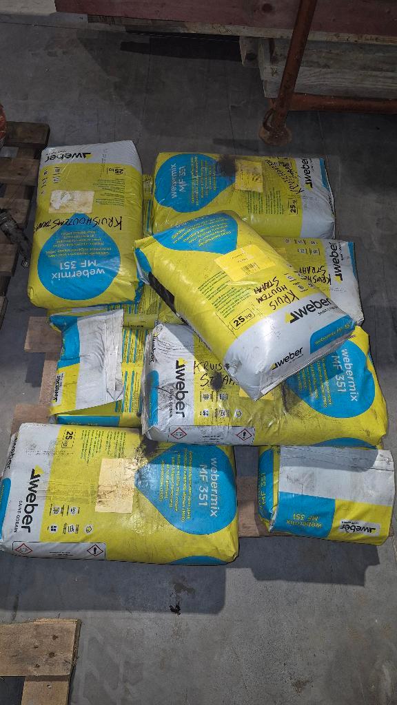 275kg Webermix MF 351 Gekleurde dunmortel antraciet / zwart, Bricolage & Construction, Briques, Neuf, Briques, Enlèvement