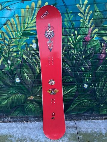 Vintage A snowboard beschikbaar voor biedingen