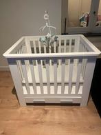 Mooie witte babybox met lade, Kinderen en Baby's, Ophalen of Verzenden, Zo goed als nieuw, Lade