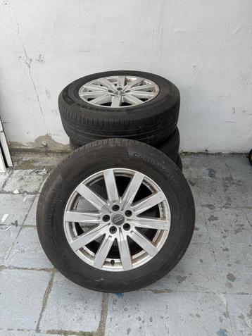 Audi Q7 2017 velgen met banden 18 inch beschikbaar voor biedingen