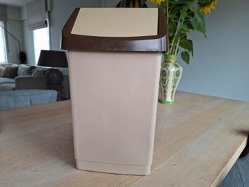Curver vintage prullenbak/ vuilbak beschikbaar voor biedingen