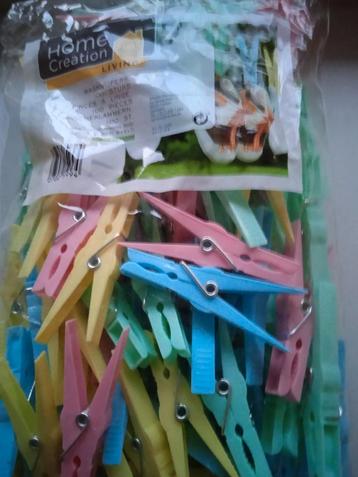 Sachet de pinces à linge, plastique, neuf, 100 pièces, Enlèvement ou Envoi