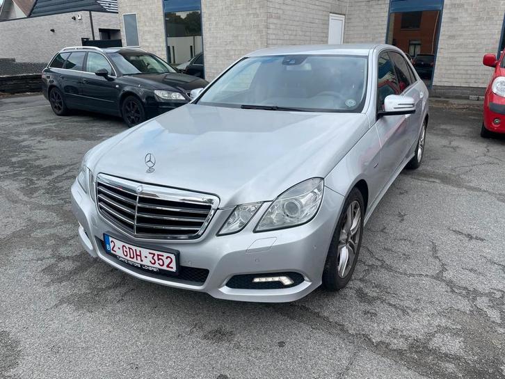 Mercedes E220cdi Aut EU5 Avantgarde FullOption +Nwe Motor, Auto's, Mercedes-Benz, Bedrijf, Te koop, E-Klasse, ABS, Airbags, Airconditioning