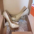 pumps 38, Kleding | Dames, Schoenen, Pumps, Verzenden, Beige, Zo goed als nieuw
