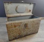 Ancien coffre métallique (boîte à munitions ???), Antiquités & Art, Antiquités | Autres Antiquités, Enlèvement ou Envoi