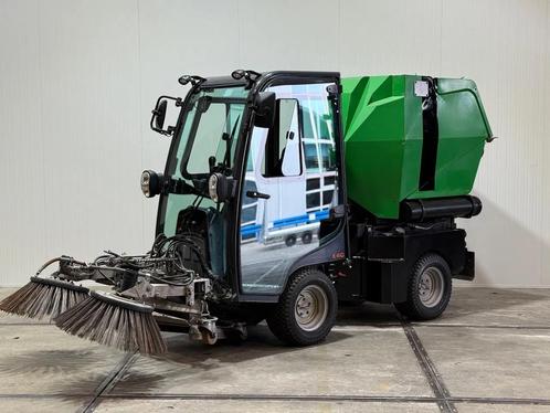 Holder X40 2017 Kubota [1200UUR] benzine straatveger, Zakelijke goederen, Machines en Bouw | Onderhoud en Reiniging