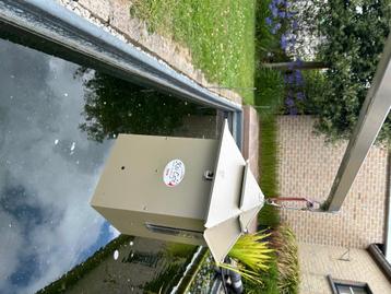 Koi Café Metallic - automatische voerautomaat beschikbaar voor biedingen