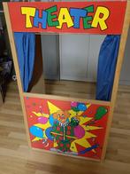Poppenkast met enkele poppen, Kinderen en Baby's, Speelgoed | Poppenhuizen, Ophalen, Gebruikt, Poppenhuis