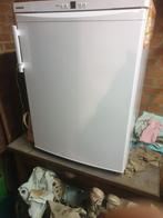 Diepvries liebherr met 3 compartimenten .
Klein model, 75 tot 100 liter, Ophalen, 45 tot 60 cm, 85 tot 120 cm