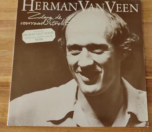 LP Herman Van Veen - Zolang de voorraad strekt, Cd's en Dvd's, Vinyl | Nederlandstalig, Gebruikt, Ophalen of Verzenden