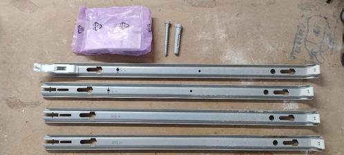 Radiatorhouder wandconsole 600 mm 2 paar, Doe-het-zelf en Bouw, Verwarming en Radiatoren, Nieuw, Radiator, 30 tot 80 cm, 60 tot 150 cm