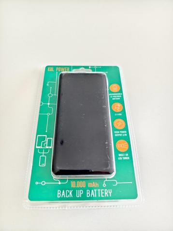 Powerbank10000 maw (nieuw)    beschikbaar voor biedingen