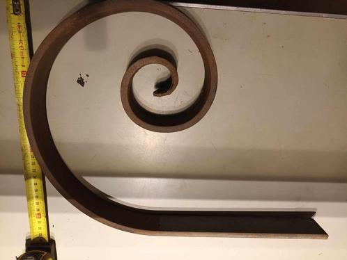 volute en fer forgé, Doe-het-zelf en Bouw, IJzerwaren en Bevestigingsmiddelen, Nieuw, Ophalen