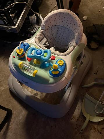 Speeltafel baby’s beschikbaar voor biedingen