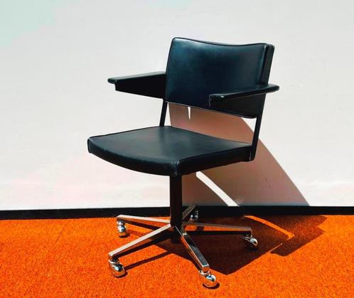 Armstoel Gispen [ Vintage 60s ] Bureaustoel, Huis en Inrichting, Bureaustoelen, Gebruikt, Bureaustoel, Zwart, Ophalen of Verzenden