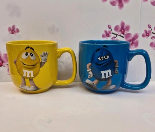 💙 Tasses M&M's 💛, Maison & Meubles, Cuisine | Vaisselle, Enlèvement ou Envoi