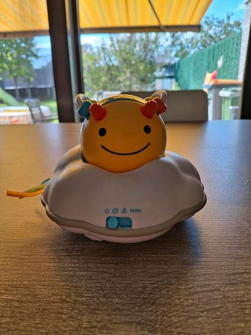 Skip & Hop kruipspeelgoed bijtje, Kinderen en Baby's, Speelgoed | Babyspeelgoed, Zo goed als nieuw, Overige typen, Met licht, Met geluid
