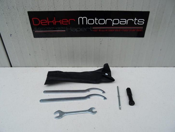 Gereedschap set Yamaha YZF R1 2015-2016-2017-2018-2019 RN32, Motoren, Onderdelen | Yamaha, Nieuw, Ophalen of Verzenden